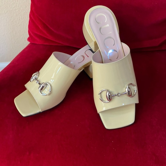 Brand new classic Beautiful Gucci horse it mule - Picture 1 of 8
